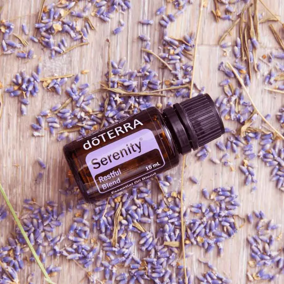 Olio essenziale dōTERRA Serenity alla lavanda per rilassamento, sonno e benessere naturale